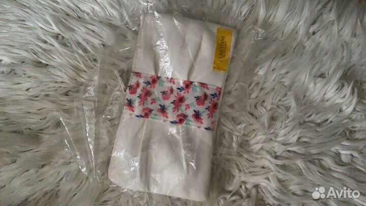 Косметичка loccitaine новая