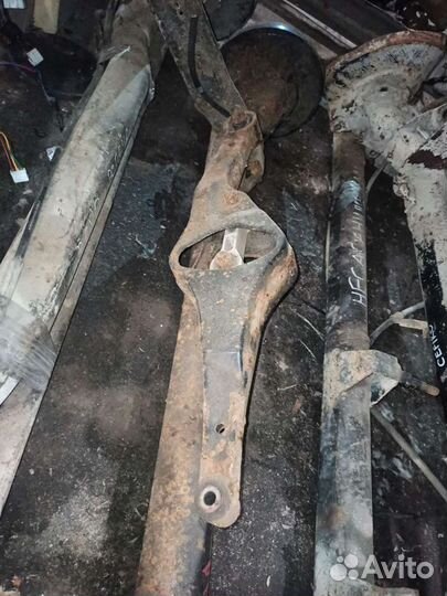 Балка задняя nissan almera n16