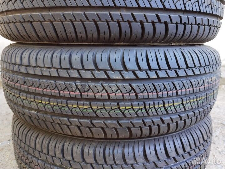 Kumho Ecsta HP4 716 185/65 R15 86T
