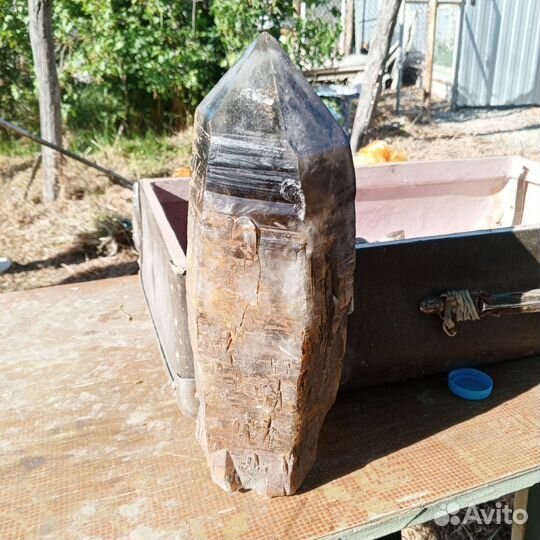 Камни и минералы коллекция