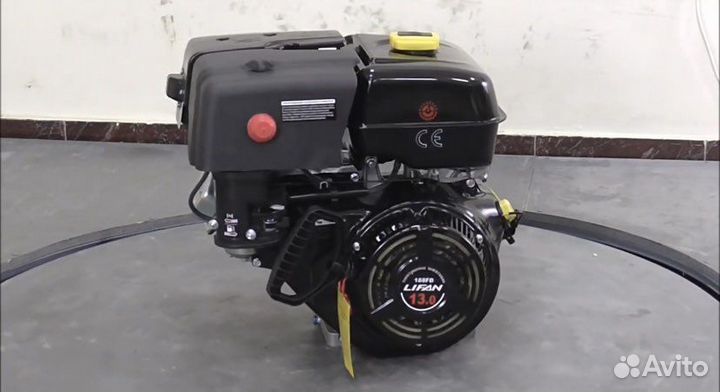 Двигатель бензиновый 4 х тактный