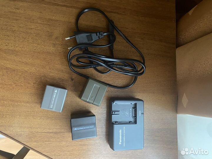 Видеокамера Panasonic NV-GS300