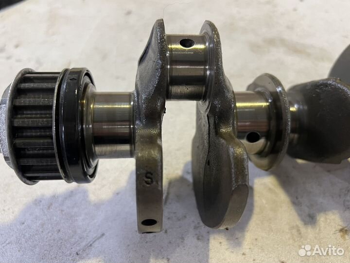 Коленвал Honda BF30