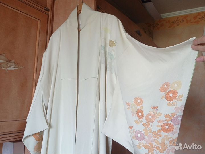 Кимоно японское шёлковое