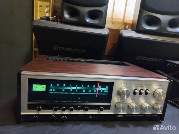 Усилитель Yamaha CR-700