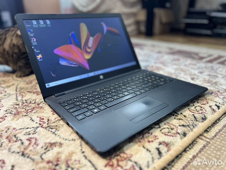 Мощный Ноутбук HP i3-6006u/500гб/4гб озу