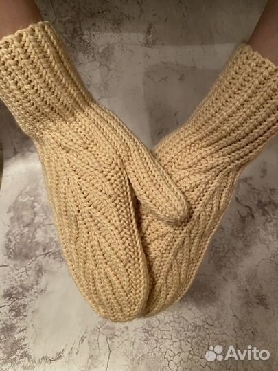 Шапка варежки вязаный комплект