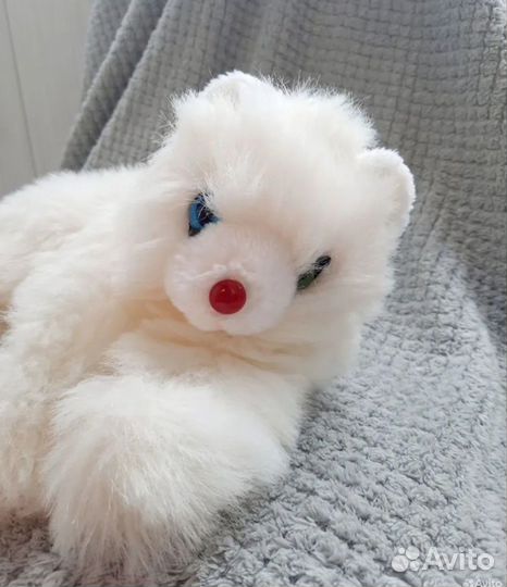 Мягкая игрушка белая кошка 00х годов