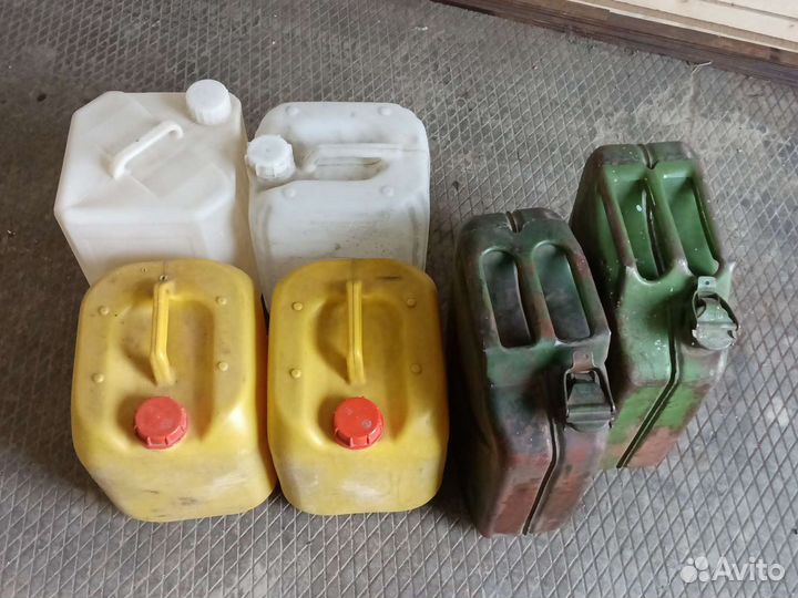 Канистра 20л