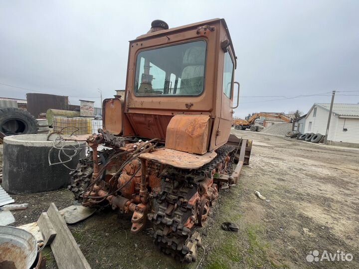 Бункер ДТС 413ДТ, 1992