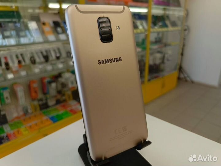 Samsung Galaxy A6, 3/32 ГБ