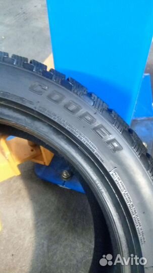 Cooper Weather-Master S/T 2 215/50 R17 91T