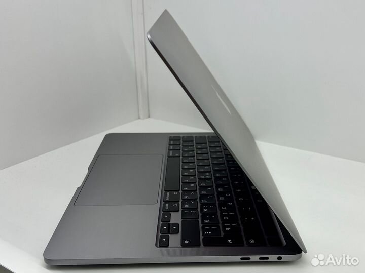 Apple MacBook Pro 13 2020 i5/16/512/70цик gray