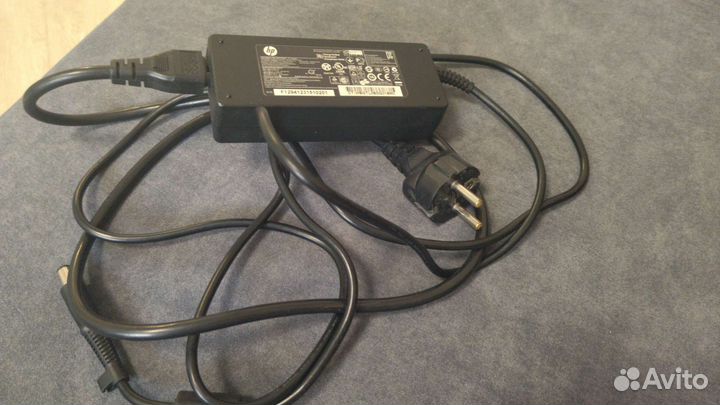 Блок питания (зарядка) для HP