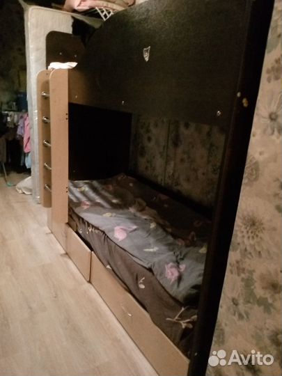 Двухъярусная кровать бу