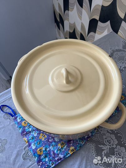 Кастрюля эмалированная 8л