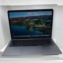 Как новый MacBook Air 13 2020 m1/8/256 gray