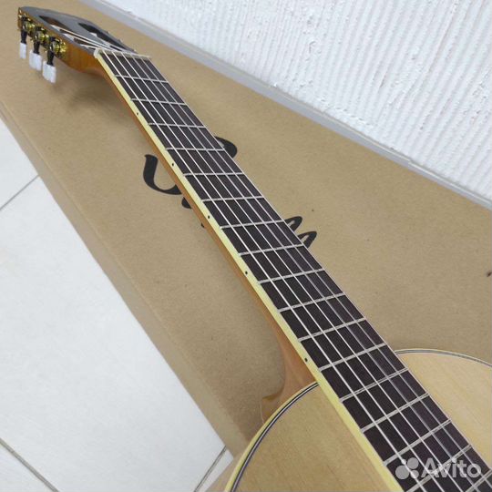 Гитара классическая новая для обучения 4/4