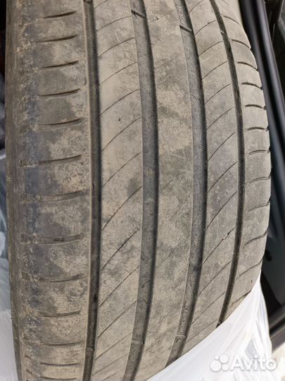 Michelin Primacy 4 215/50 R17 95W