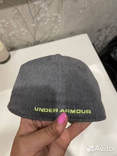 Бейсболка under armour на 7-10лет