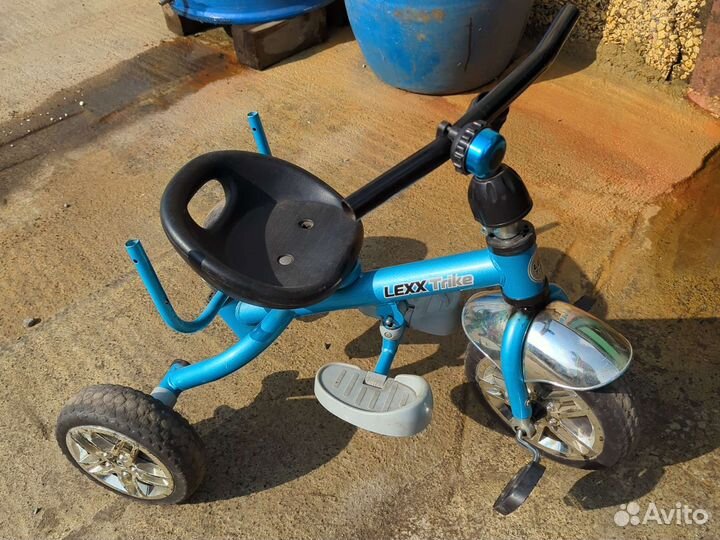 Детский трехколесный велосипед бу