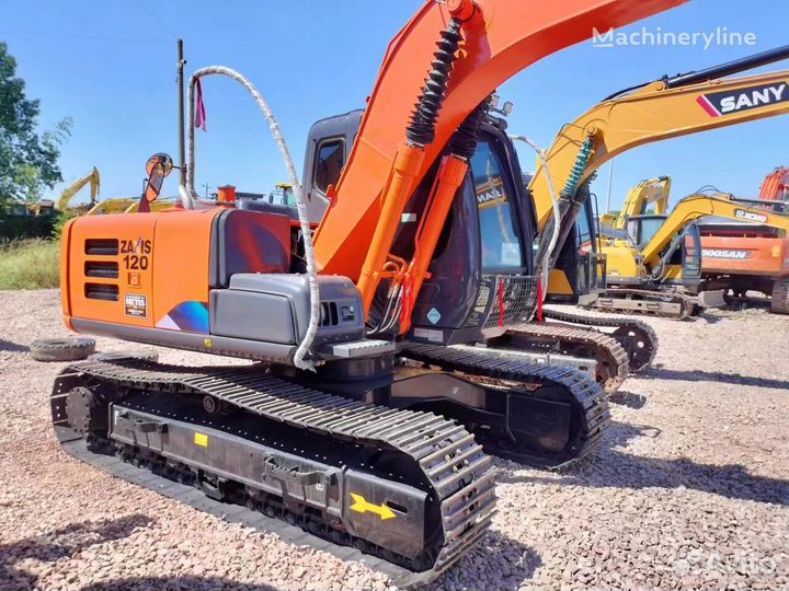 Гусеничный экскаватор Hitachi ZX120, 2018