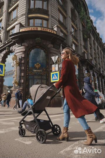 Коляска прогулочная mowbaby move