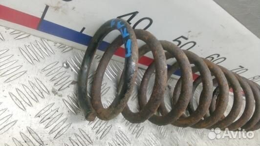 Пружина передняя jeep grand cherokee WJ (GEA01MG02