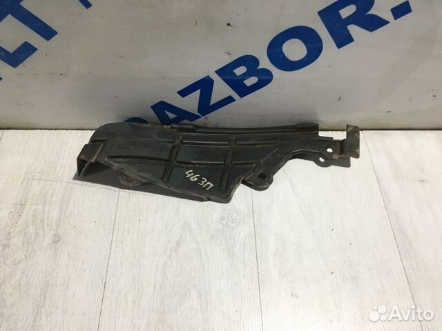 Пыльник крыла infiniti FX35 3.5 ат