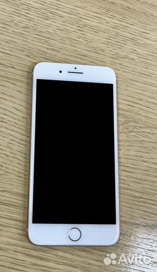 iPhone 8 Plus, 64 ГБ