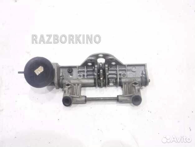 Механизм складывания подголовника