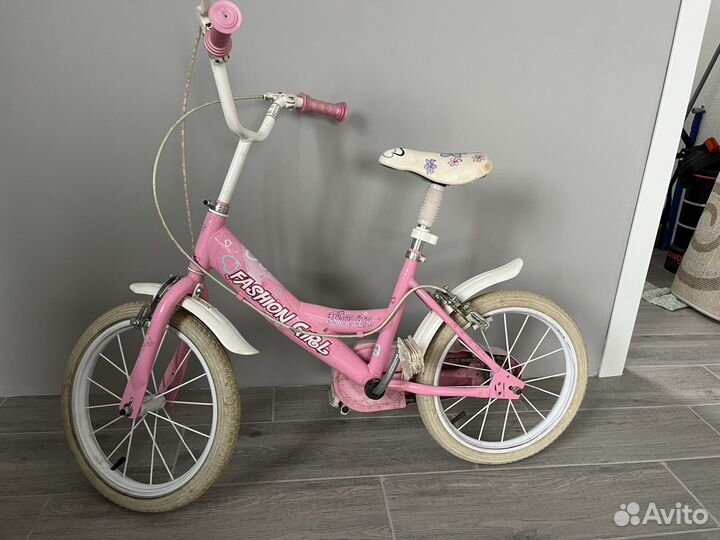 Велосипед для девочки от 3 лет