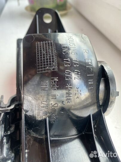 Фонарь противотуманный правый