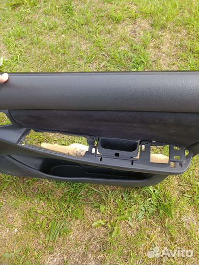 Дверная карта Toyota Corolla