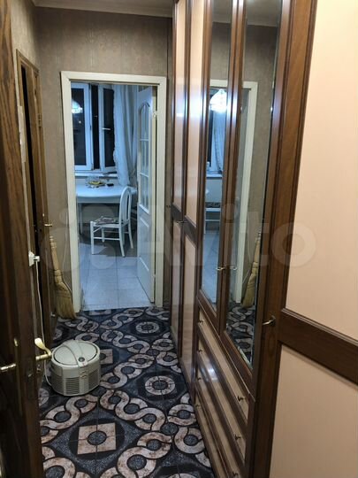 Комната 10 м² в 3-к., 4/20 эт.