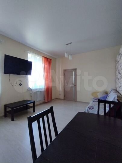 2-к. квартира, 42 м², 2/3 эт.