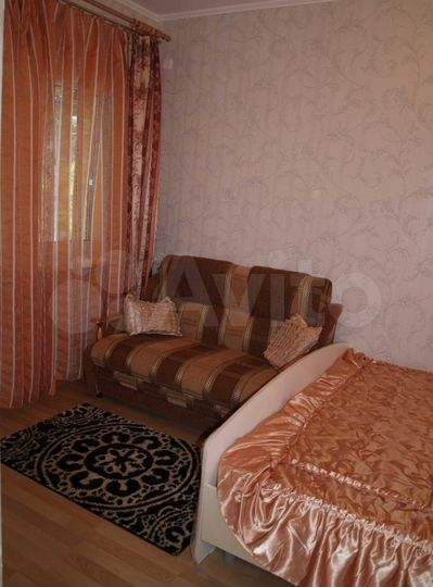 Комната 11 м² в 1-к., 2/2 эт.