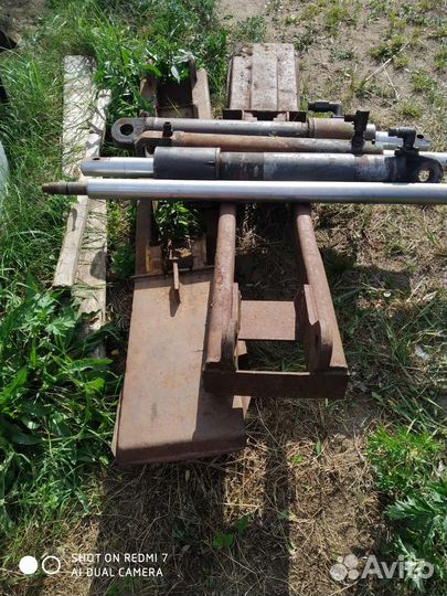 Лапы и цилиндры б/у