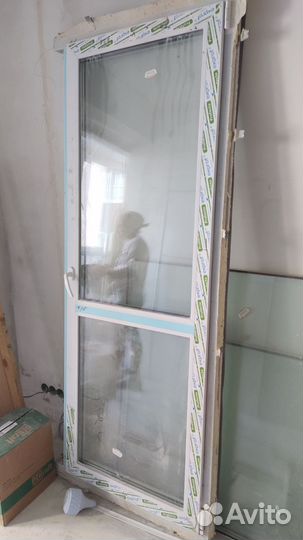 Дверь пластиковая