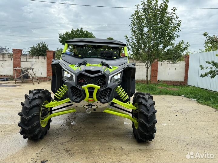 Can-Am Maverick X3 XMR Turbo RR