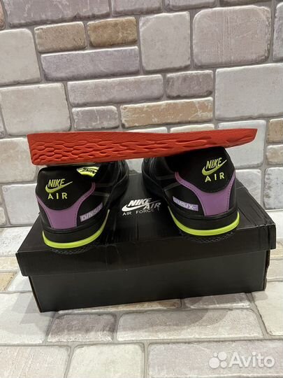 Кроссовки nike