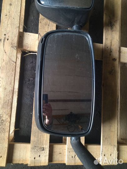 Зеркало наружное правое DAF XF 105 2009