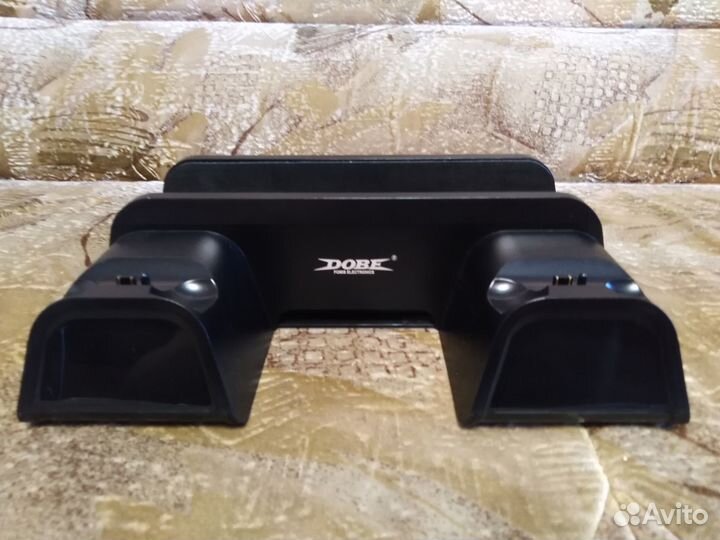 Зарядная станция и подставка для playstation 4