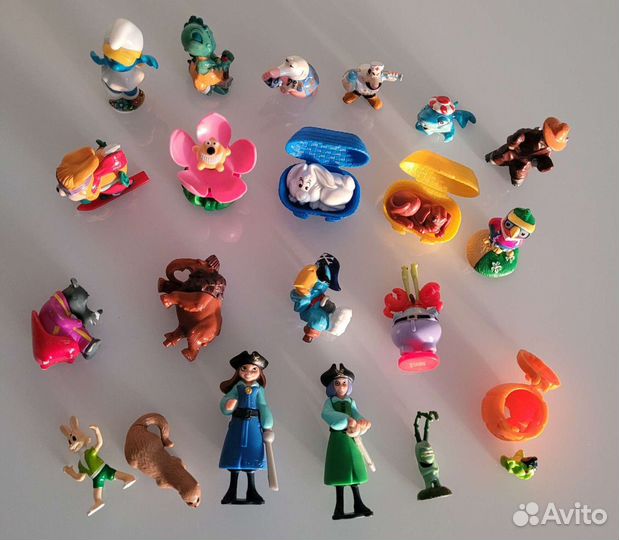 Киндер Смурфики Смешарики и другие