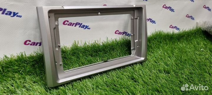 Переходная рамка магнитолы Toyota Tundra 2008-2013