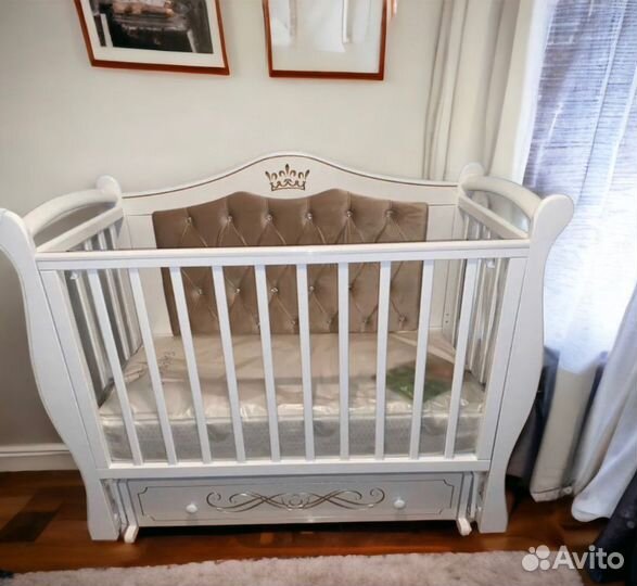Детская кроватка