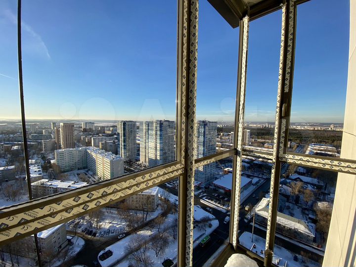 2-к. квартира, 60,7 м², 24/24 эт.