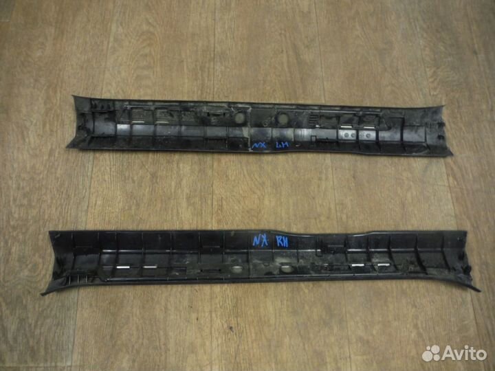 Накладка порога внутренняя Lexus NX 1 2017