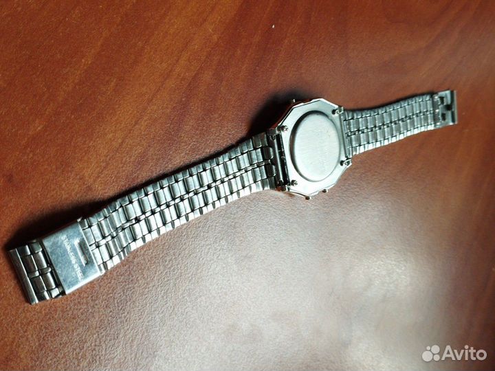 Наручные часы Casio новые