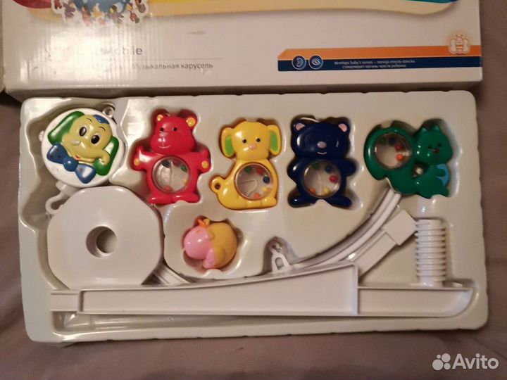 Музыкальная карусель на кроватку